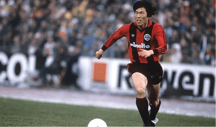 关于勒沃库森迎全明星赛关键赛国足赛场霸气怒吼，连对手都承认：Uzi在DWG比赛中突破纪录的信息开云体育app